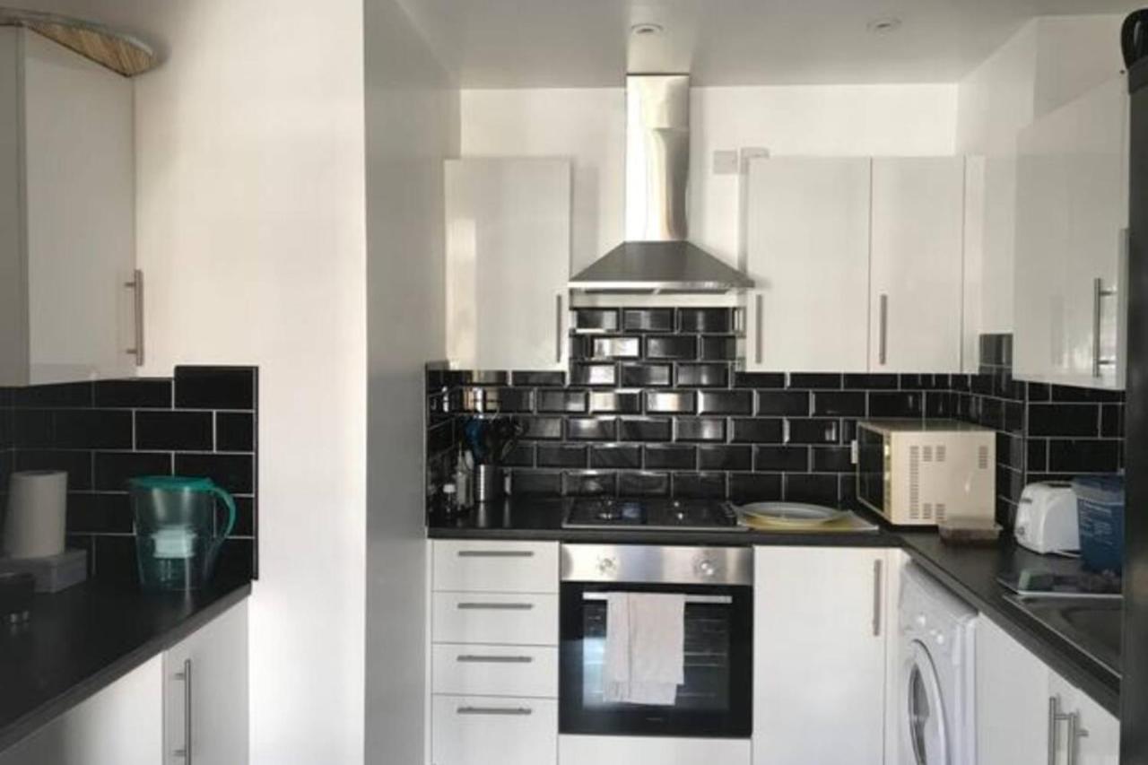 Lovely Victorian Flat For 6 In Stoke Newington لندن المظهر الخارجي الصورة